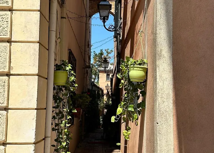 Boutique -old Town - Palace